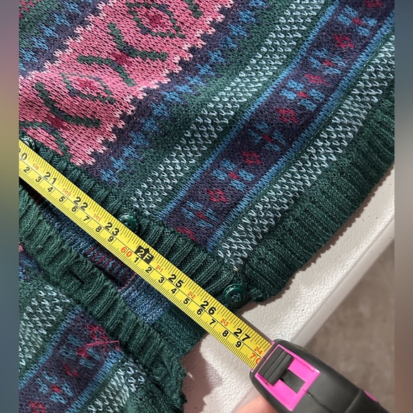 Vest - Picture 7 of 7